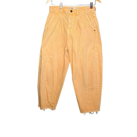 Zara orange pleated rough hem slouchy cropped jeans size 6 - Picture 1 of 4